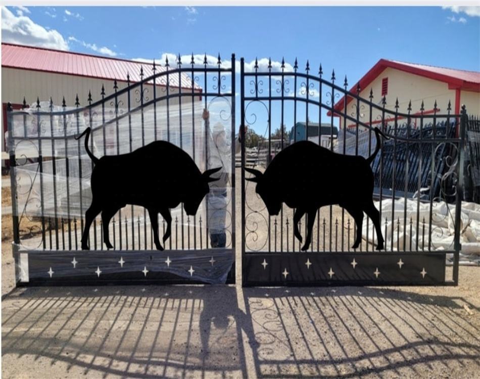 Wrought Iron Driveway Gate with Horse Design - Image 6